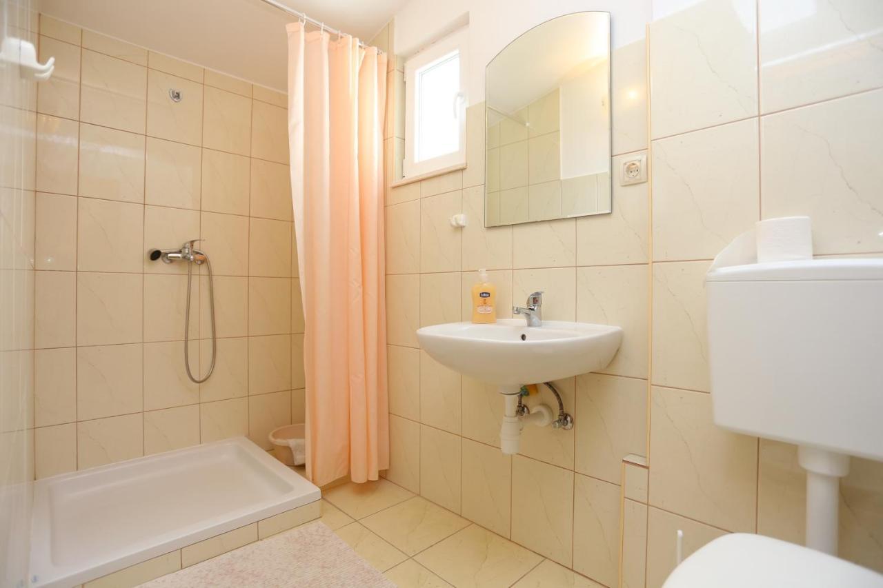 Tice Apartments By The Sea Nemira, Omis - 17039 מראה חיצוני תמונה