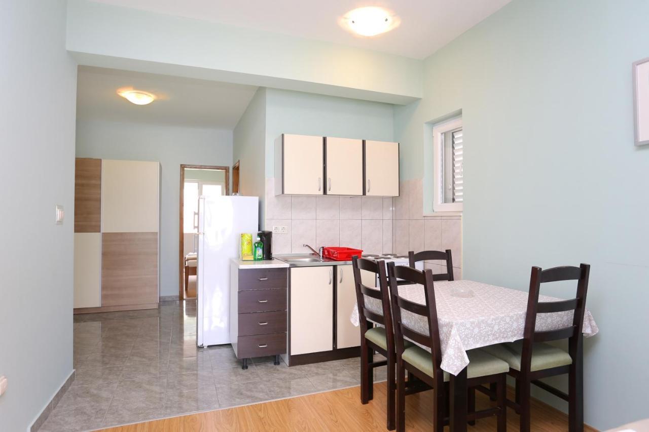 Tice Apartments By The Sea Nemira, Omis - 17039 מראה חיצוני תמונה