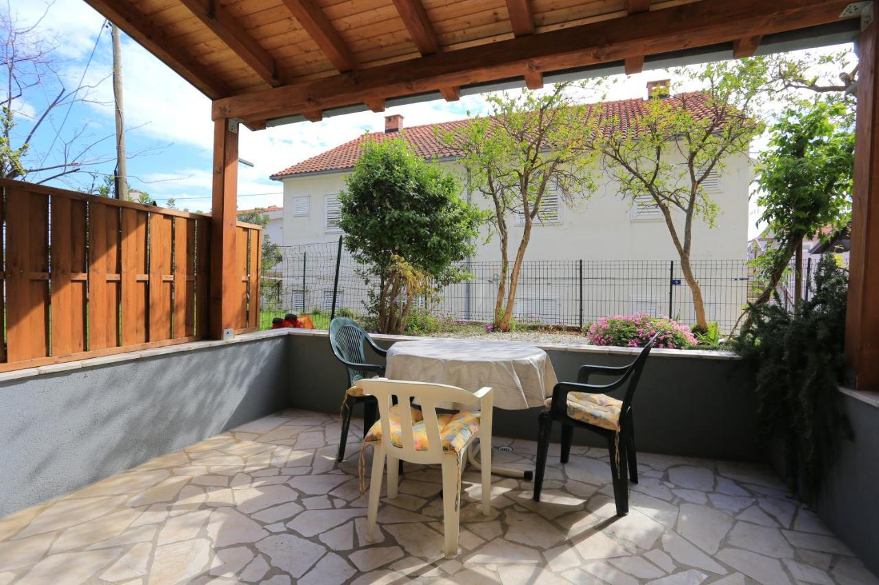 Tice Apartments By The Sea Nemira, Omis - 17039 מראה חיצוני תמונה